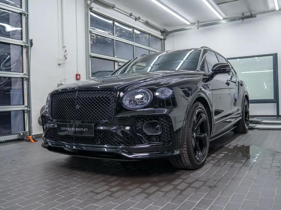 Black Bentley Bentayga in the studio
