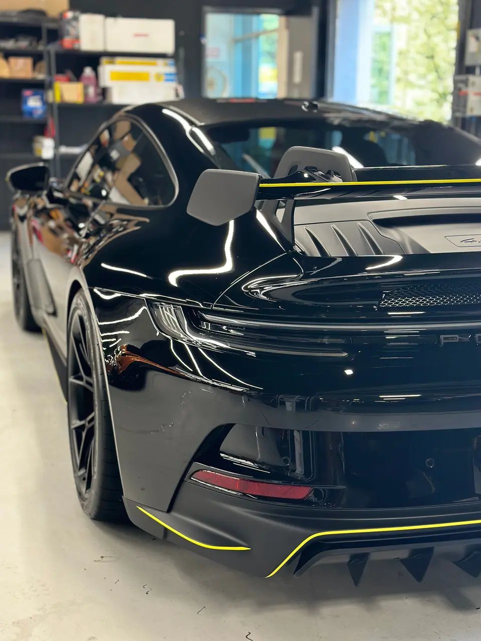 Ceramic coated Porsche 911 rear