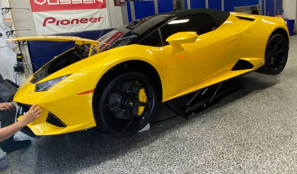 Lamborghini Huracan Evo Spyder in the Paramus bay